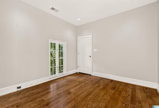40 BROWNING WALLS, Homewood, AL 35209
