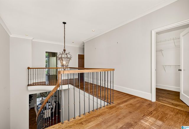 40 BROWNING WALLS, Homewood, AL 35209