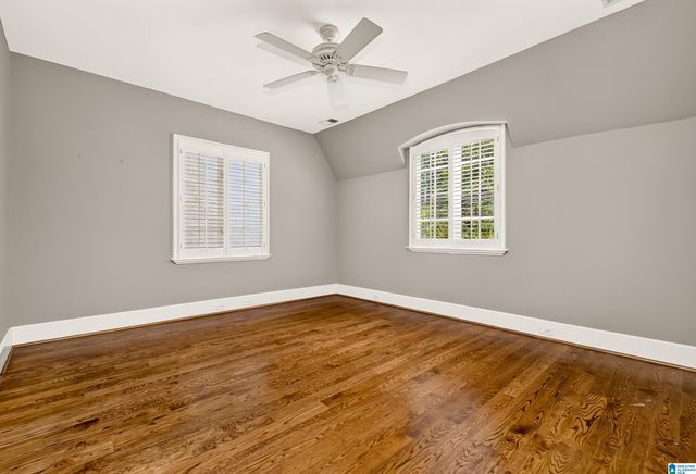 40 BROWNING WALLS, Homewood, AL 35209