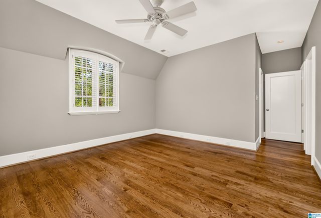 40 BROWNING WALLS, Homewood, AL 35209