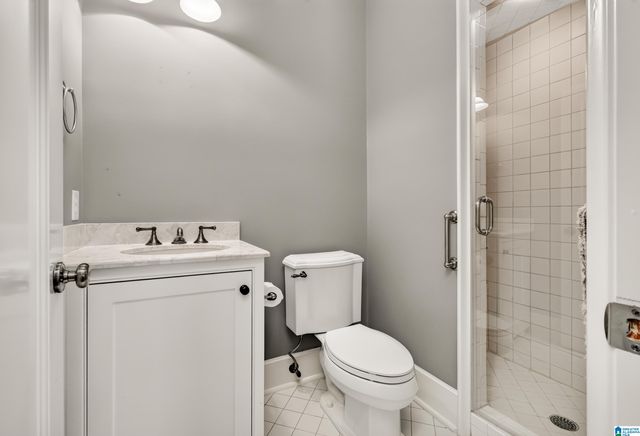 40 BROWNING WALLS, Homewood, AL 35209