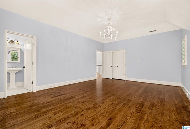 40 BROWNING WALLS, Homewood, AL 35209