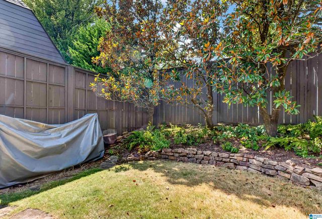 40 BROWNING WALLS, Homewood, AL 35209