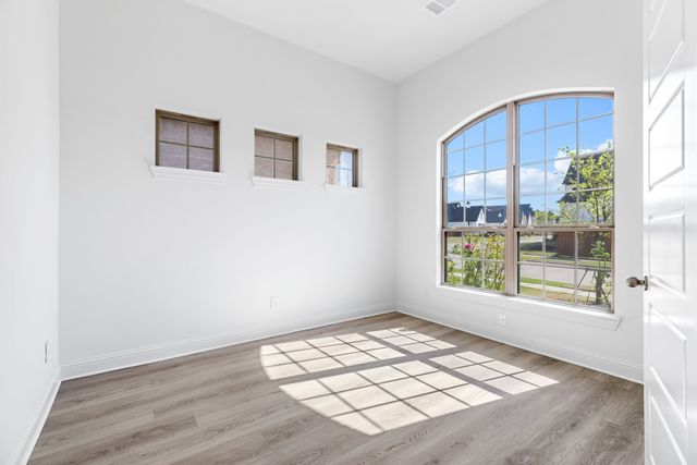 4308 Prickly Pear Avenue, Aubrey, TX 76227