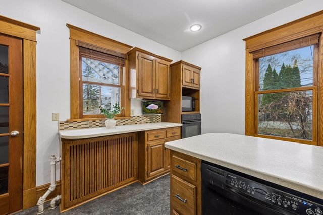 2003 Goodrich Avenue, Saint Paul, MN 55105