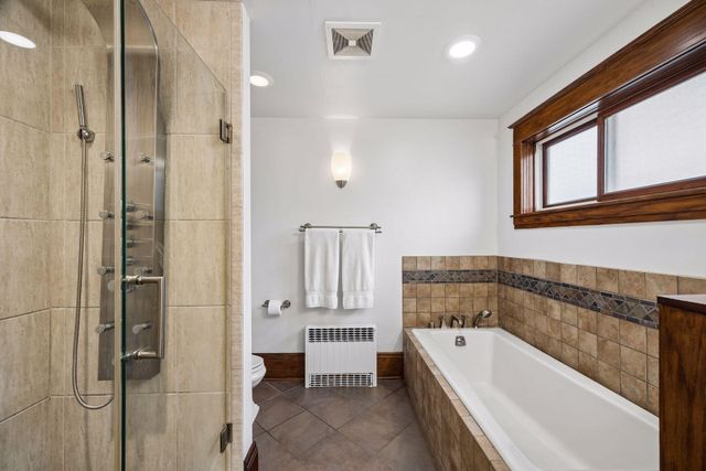 2003 Goodrich Avenue, Saint Paul, MN 55105