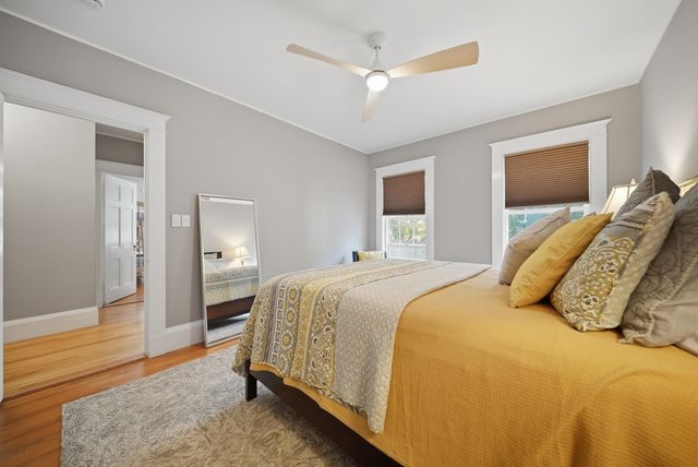 2484 Elm Street, Manchester, NH 03104