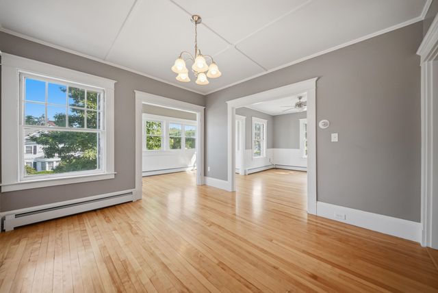 2484 Elm Street, Manchester, NH 03104