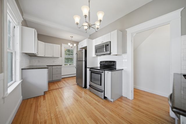 2484 Elm Street, Manchester, NH 03104
