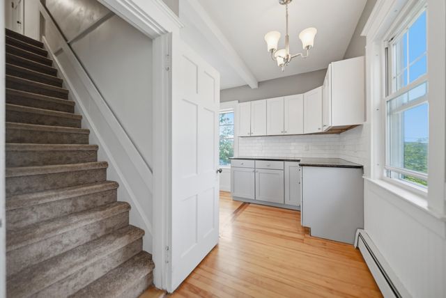 2484 Elm Street, Manchester, NH 03104