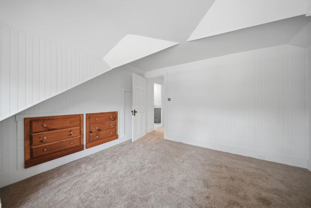 2484 Elm Street, Manchester, NH 03104