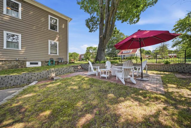 2484 Elm Street, Manchester, NH 03104