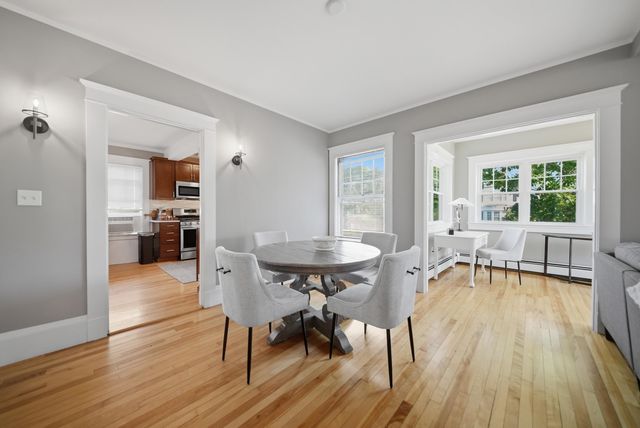 2484 Elm Street, Manchester, NH 03104