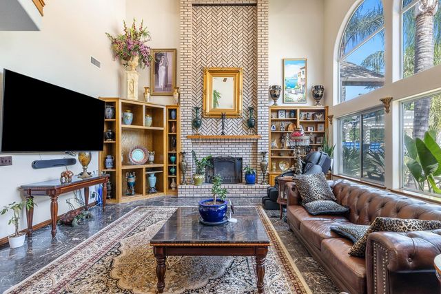 7207 E Bremer Avenue, Fresno, CA 93737