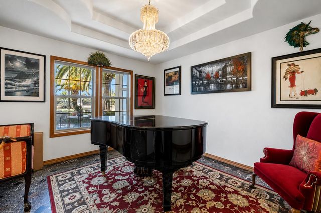 7207 E Bremer Avenue, Fresno, CA 93737