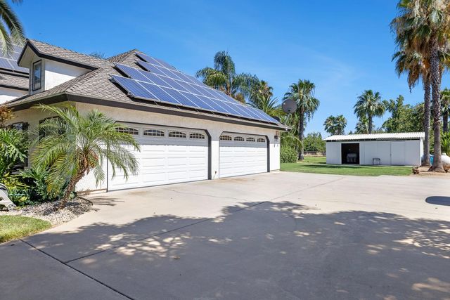 7207 E Bremer Avenue, Fresno, CA 93737