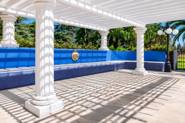 7207 E Bremer Avenue, Fresno, CA 93737