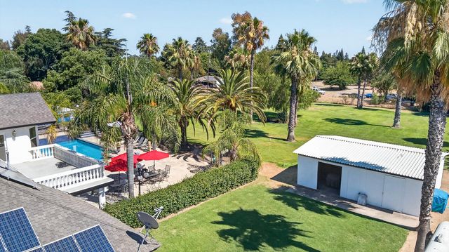 7207 E Bremer Avenue, Fresno, CA 93737