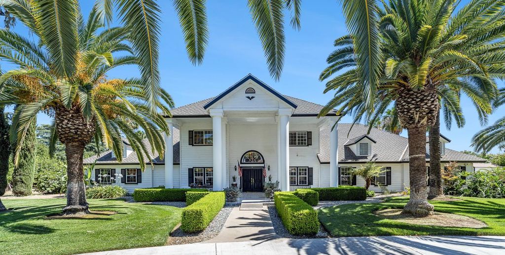7207 E Bremer Avenue, Fresno, CA 93737