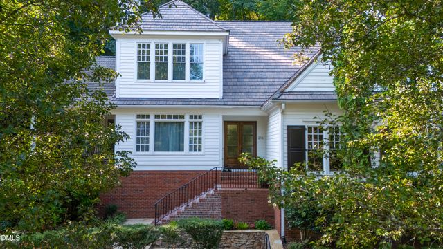 216 Mill Race Drive, Chapel Hill, NC 27514