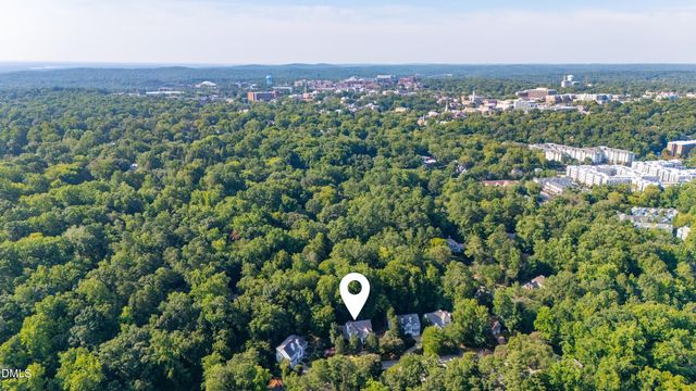 216 Mill Race Drive, Chapel Hill, NC 27514