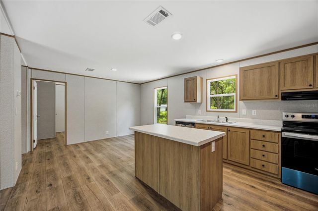 104 JACKSON AVENUE, Interlachen, FL 32148