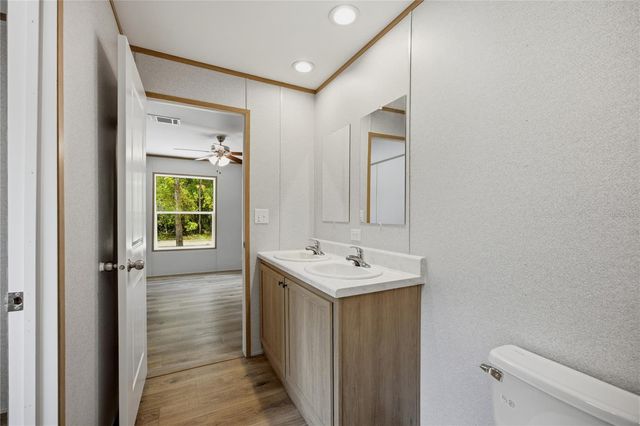 104 JACKSON AVENUE, Interlachen, FL 32148