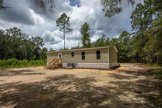 104 JACKSON AVENUE, Interlachen, FL 32148