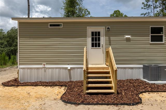 104 JACKSON AVENUE, Interlachen, FL 32148