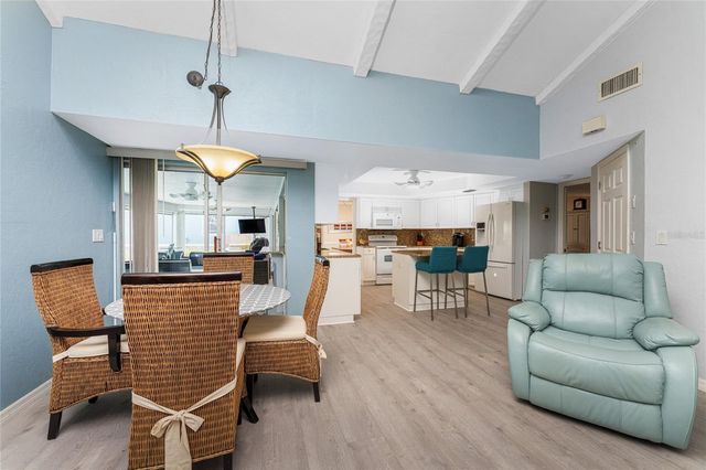 946 MESSINA DR, Punta Gorda, FL 33950