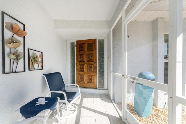 946 MESSINA DR, Punta Gorda, FL 33950