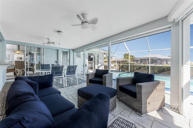 946 MESSINA DR, Punta Gorda, FL 33950