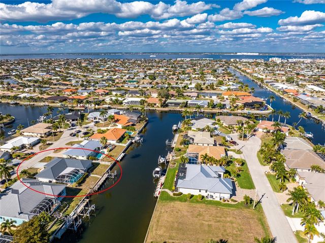 946 MESSINA DR, Punta Gorda, FL 33950