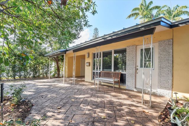 1769 NE 38th Street, Oakland Park, FL 33334