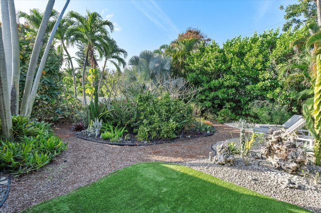 1769 NE 38th Street, Oakland Park, FL 33334