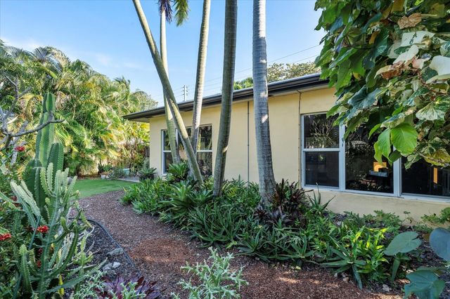 1769 NE 38th Street, Oakland Park, FL 33334