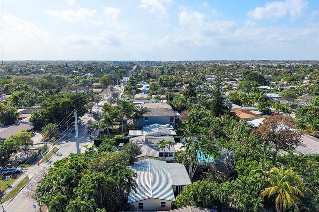 1769 NE 38th Street, Oakland Park, FL 33334