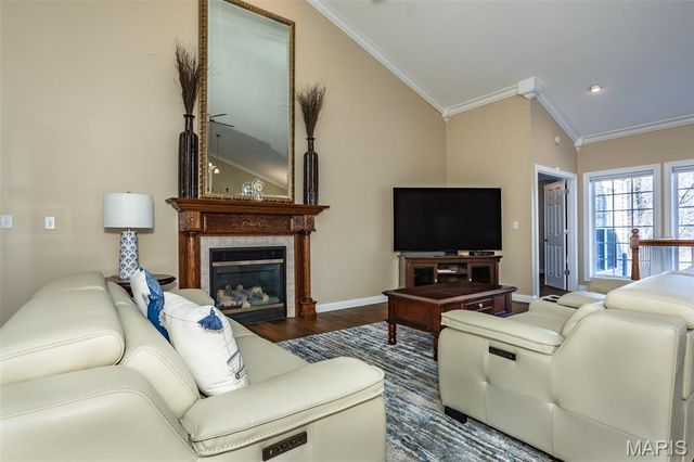 41 Stonebridge Crossing Drive, Maryville, IL 62062