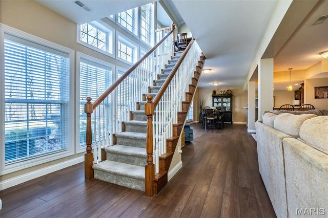 41 Stonebridge Crossing Drive, Maryville, IL 62062