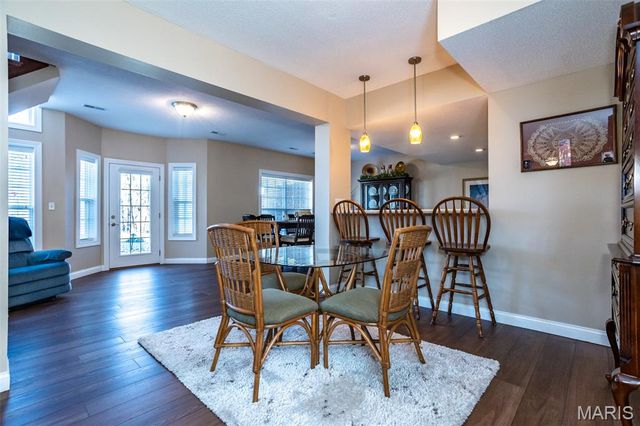 41 Stonebridge Crossing Drive, Maryville, IL 62062