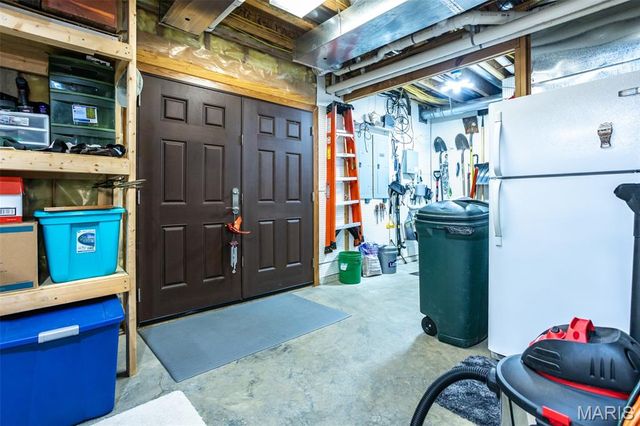 41 Stonebridge Crossing Drive, Maryville, IL 62062