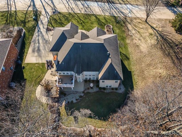 41 Stonebridge Crossing Drive, Maryville, IL 62062