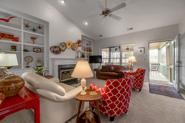 784 Laurel Hill Road, Lexington, KY 40504