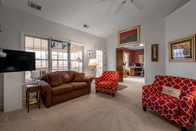 784 Laurel Hill Road, Lexington, KY 40504