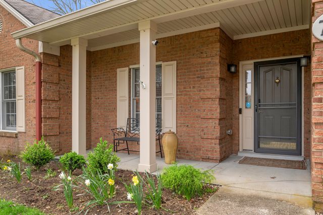 784 Laurel Hill Road, Lexington, KY 40504