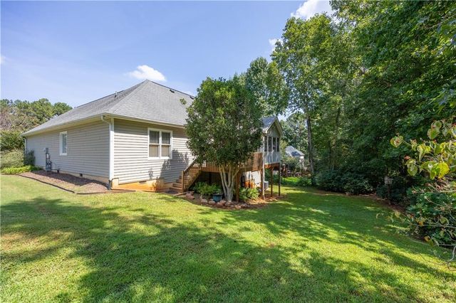 462 Whitby Drive, Douglasville, GA 30134
