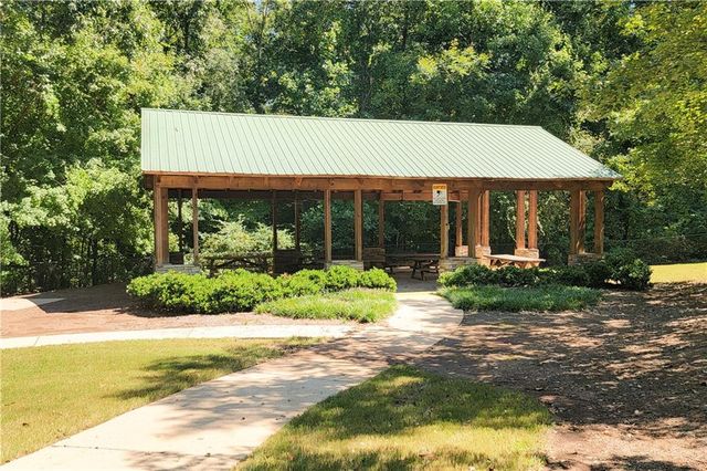 462 Whitby Drive, Douglasville, GA 30134