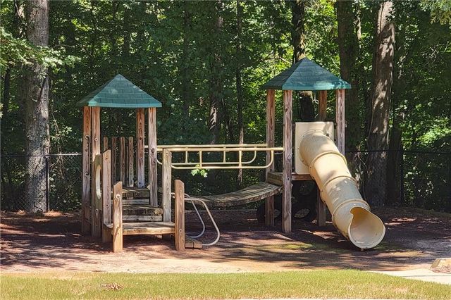 462 Whitby Drive, Douglasville, GA 30134