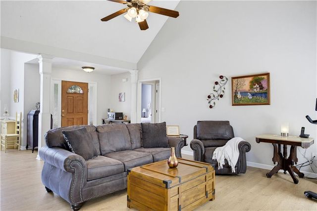 462 Whitby Drive, Douglasville, GA 30134