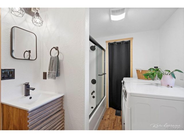 582 Karlann Dr, Black Hawk, CO 80422